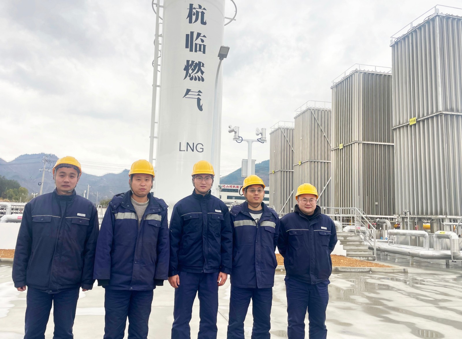 喜報(bào)！杭州臨安燃?xì)庥邢薰君垗徴緲s獲“2024年度杭州市建設(shè)工會(huì)系統(tǒng)“安康杯”競(jìng)賽優(yōu)勝班組”榮譽(yù)稱(chēng)號(hào)